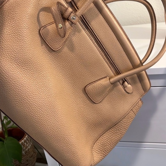 Authentic Prada Beige Leather Shoulder Bag w/certification paperwork - Picture 3 of 15